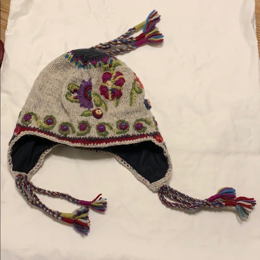 Hand knit 100% wool fleece lined Icelandic beanie